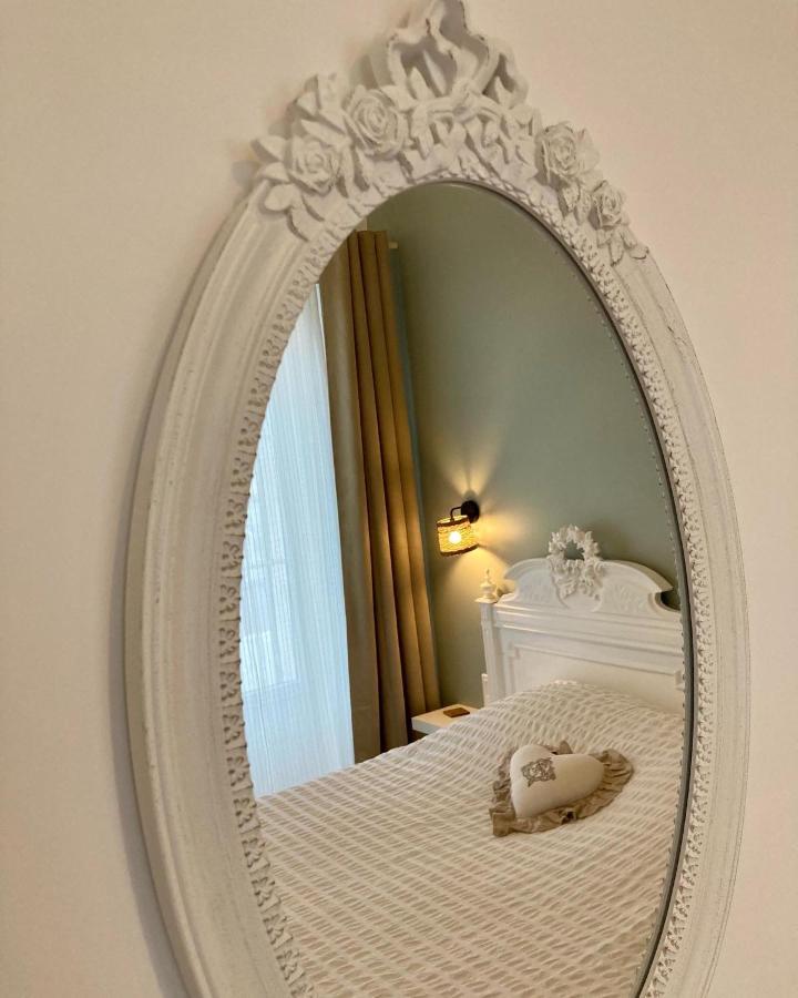 La Maison Virginie 1 A 2 Pers Charmant Hyper Centre- Cour- Parking- Linge- Fibre- Proximite Lac Canal Piscine 蒙塔日 外观 照片