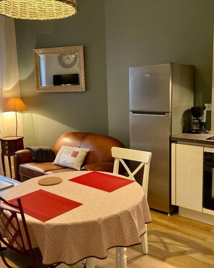 La Maison Virginie 1 A 2 Pers Charmant Hyper Centre- Cour- Parking- Linge- Fibre- Proximite Lac Canal Piscine 蒙塔日 外观 照片